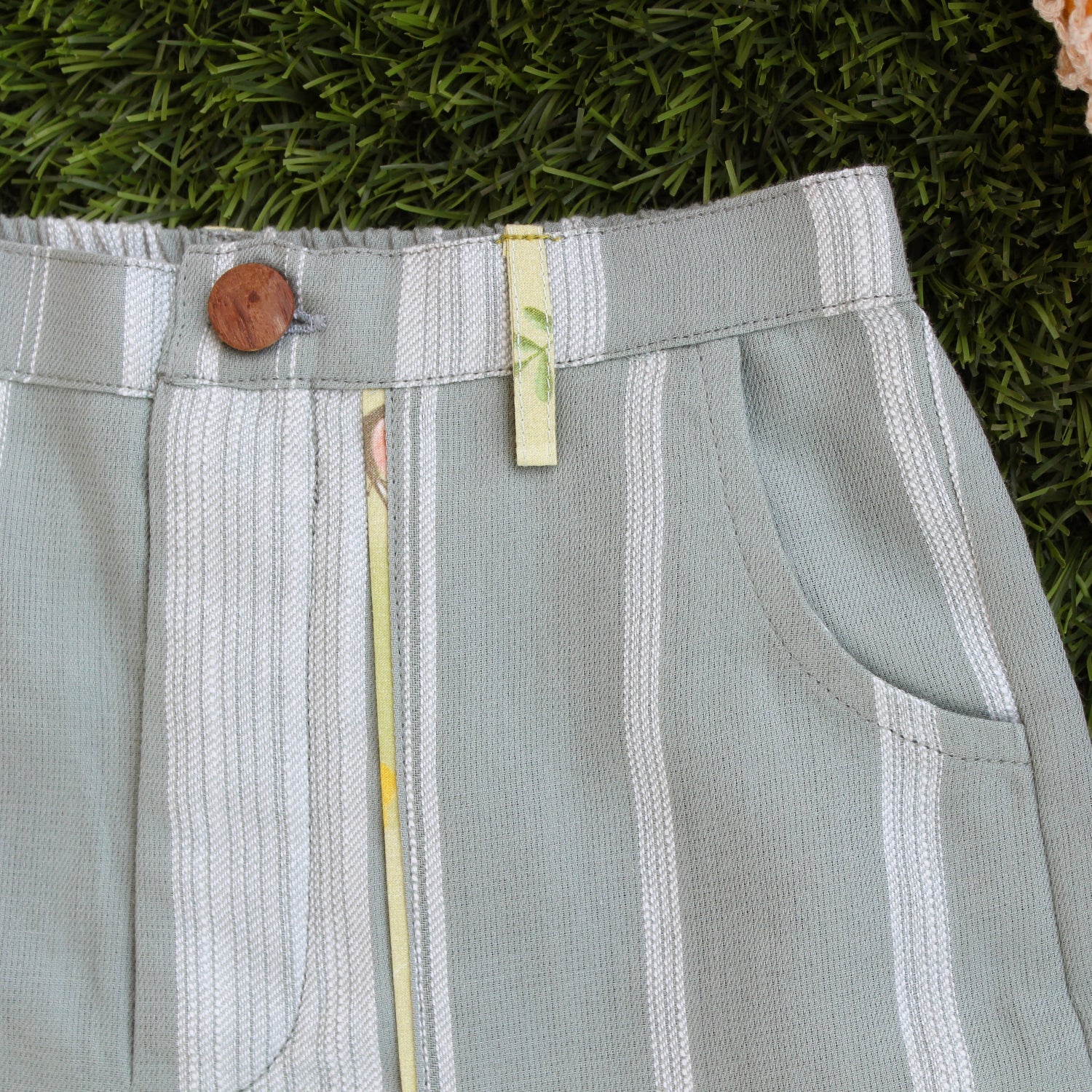 Lawn Shorts | Rescue